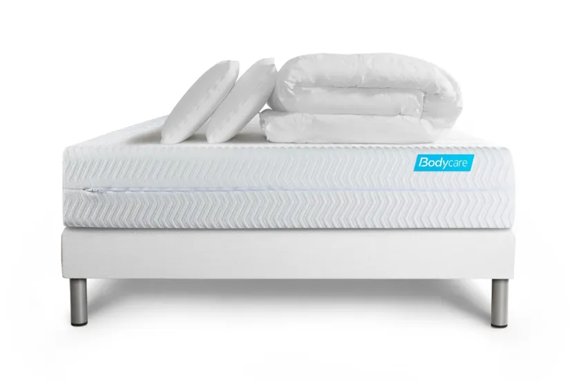 Pack lit complet 200x200 cm - Matelas + Sommier Blanc (en kit) + 2 oreillers + Couette - Biocare