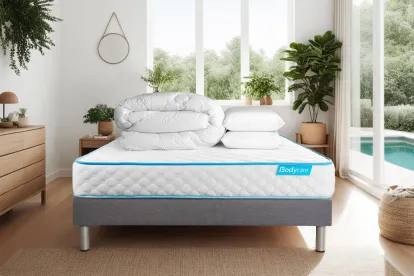 Pack lit complet 140x190 cm - Matelas + Sommier Gris + 2 oreillers + Couette - Bodyone