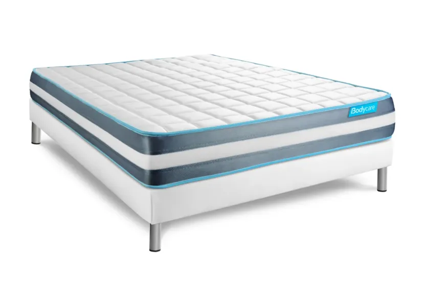 Pack lit complet 200x200 cm - Matelas + Sommier Blanc (en kit) + 2 oreillers + Couette - Bodyform